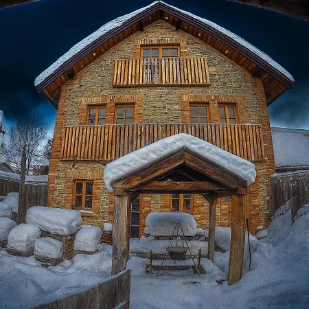 Liptov Lodge *